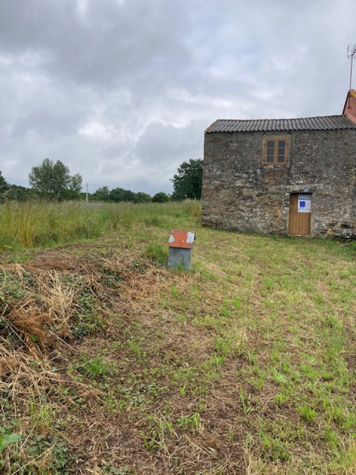 CASA DE PIEDRA PARA RESTAURAR